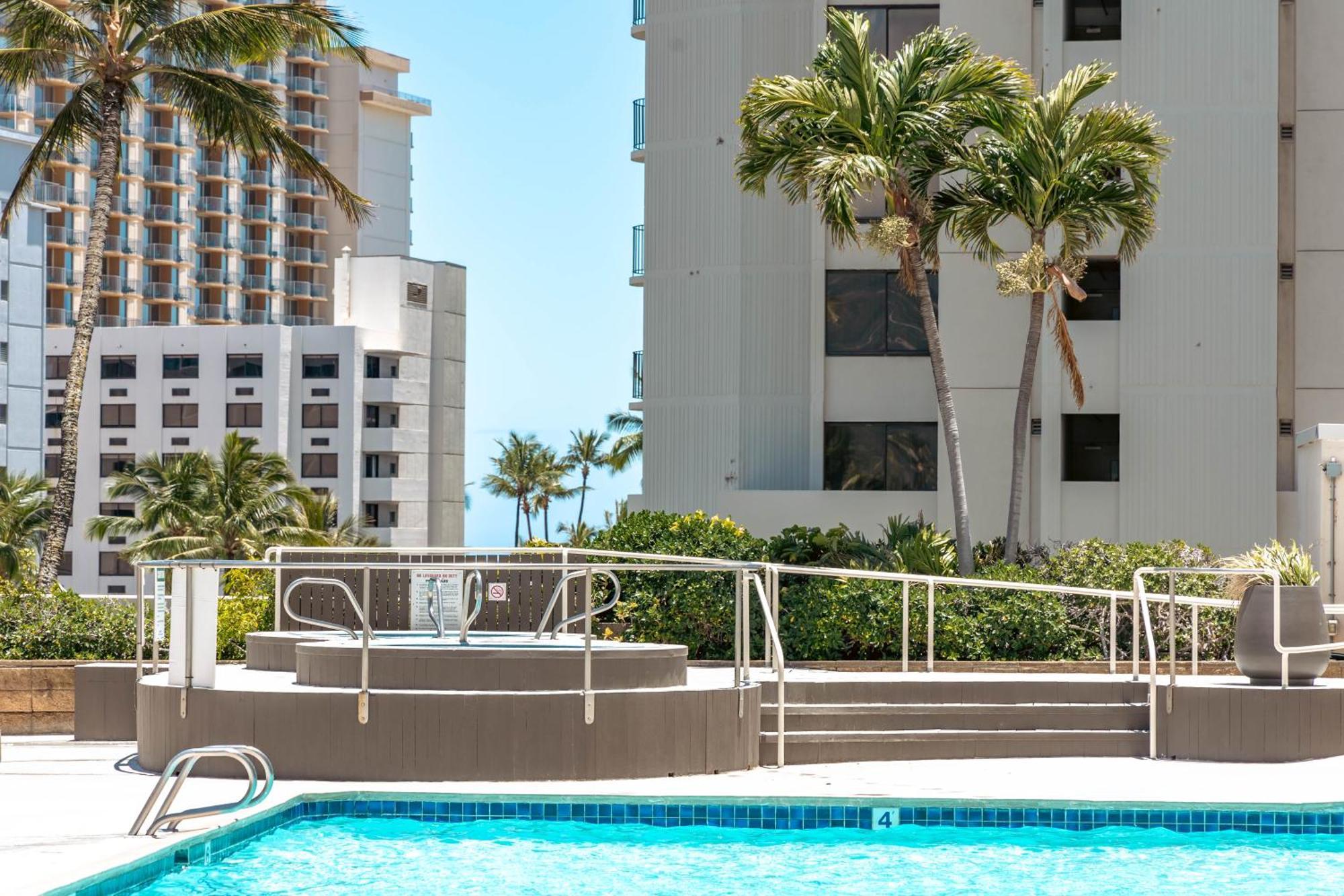 1Br With Great Ocean Views, 1 Block To Waikiki Beach Хонолулу Екстериор снимка